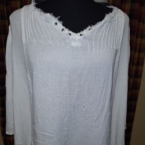 Cato Ladies Size Large White Blouse Is Super Cute